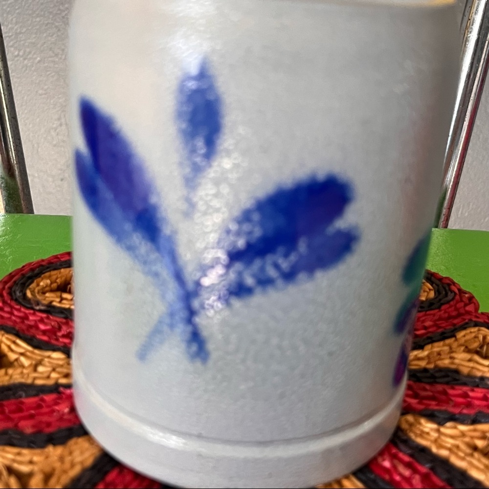Handmade pottery mug blue and gray motif - Picture 5 of 11